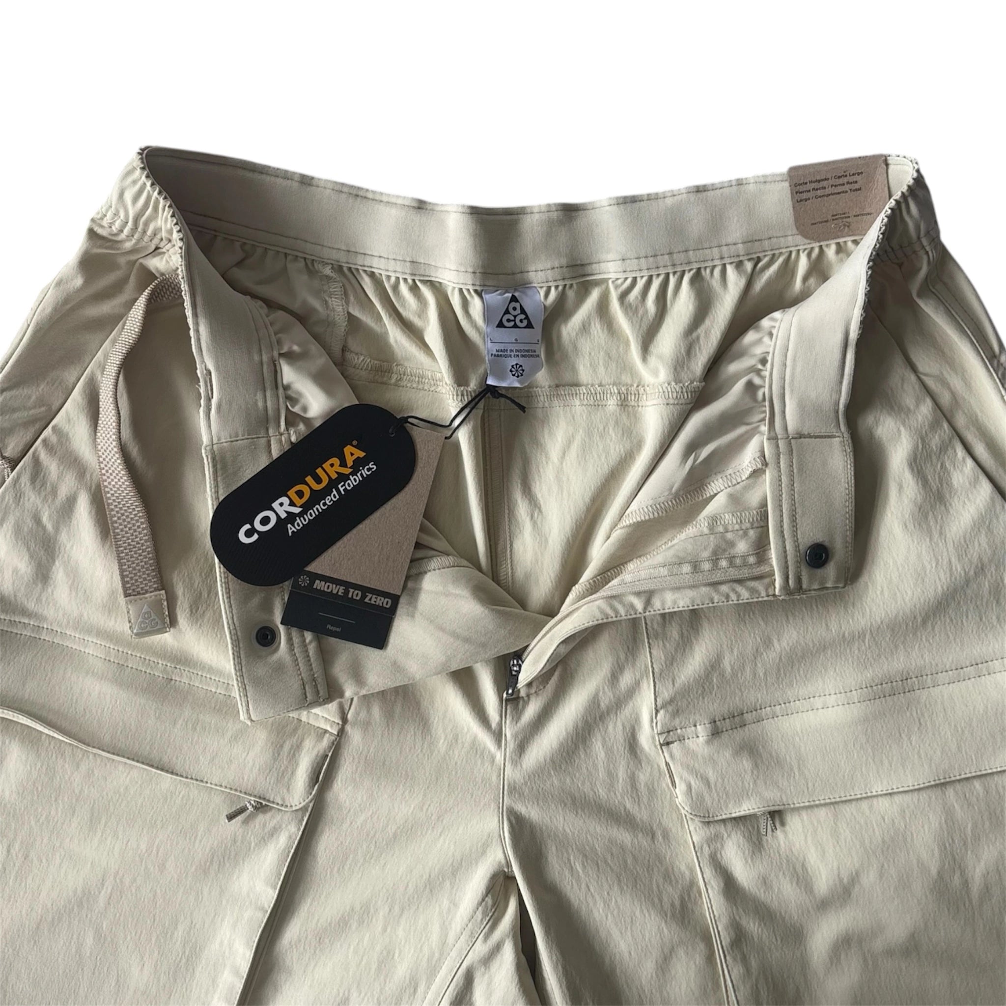 NIKE ACG Zip-off Smith Summit Trousers Cream L