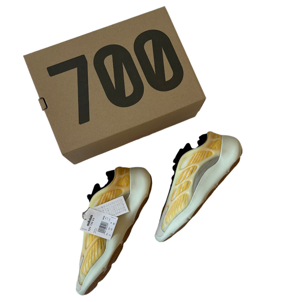 ADIDAS YEEZY 700 V3 "Mono Safflower" 48