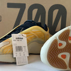 ADIDAS YEEZY 700 V3 "Mono Safflower" 48.