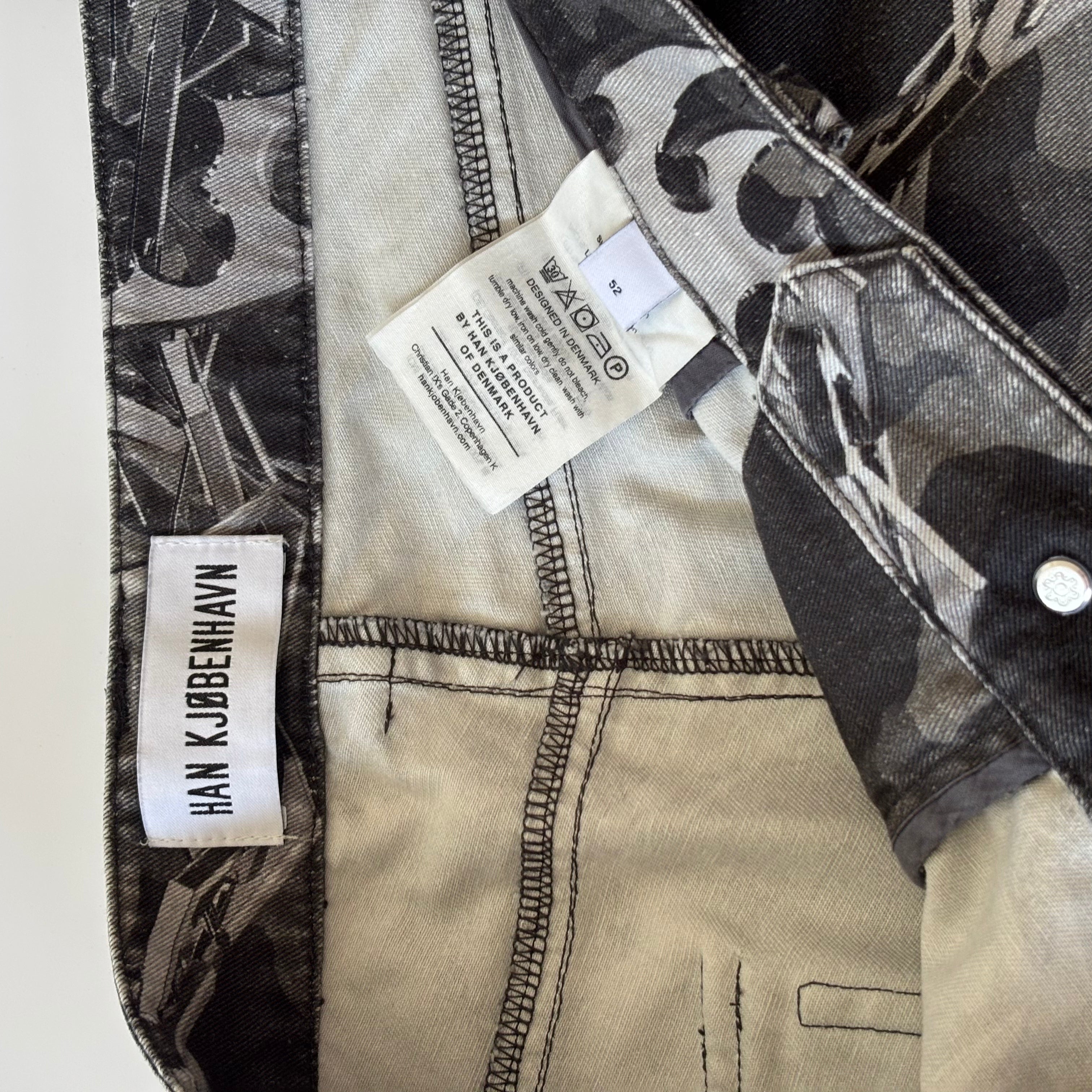 HAN KJOBEHAVN Camouflage Print Cargo Pants XL