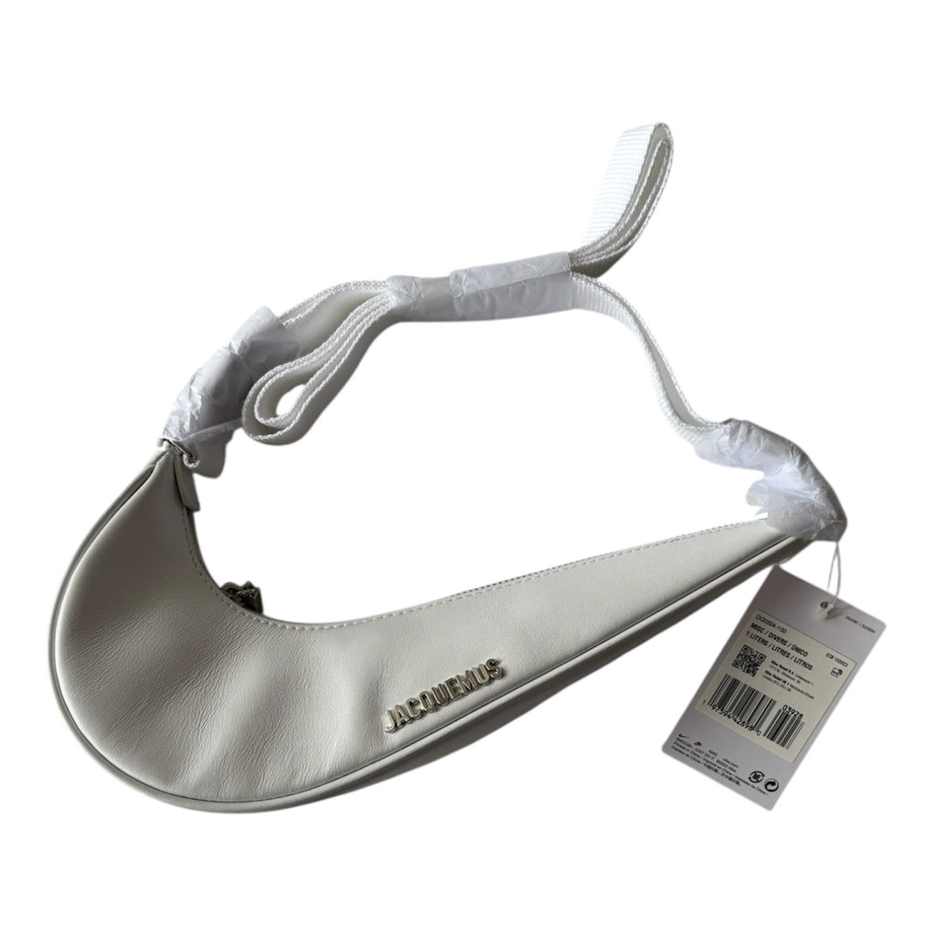 NIKE x Jacquemus Le Swoosh Bag